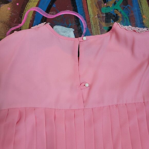 Vintage Star World Pink Pleated Dress with floral lace detail - style 2206 - Picture 10 of 10